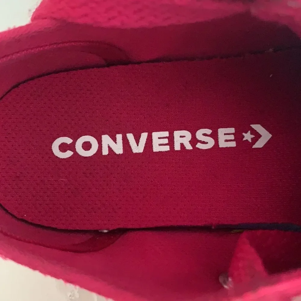 Converse hot pink